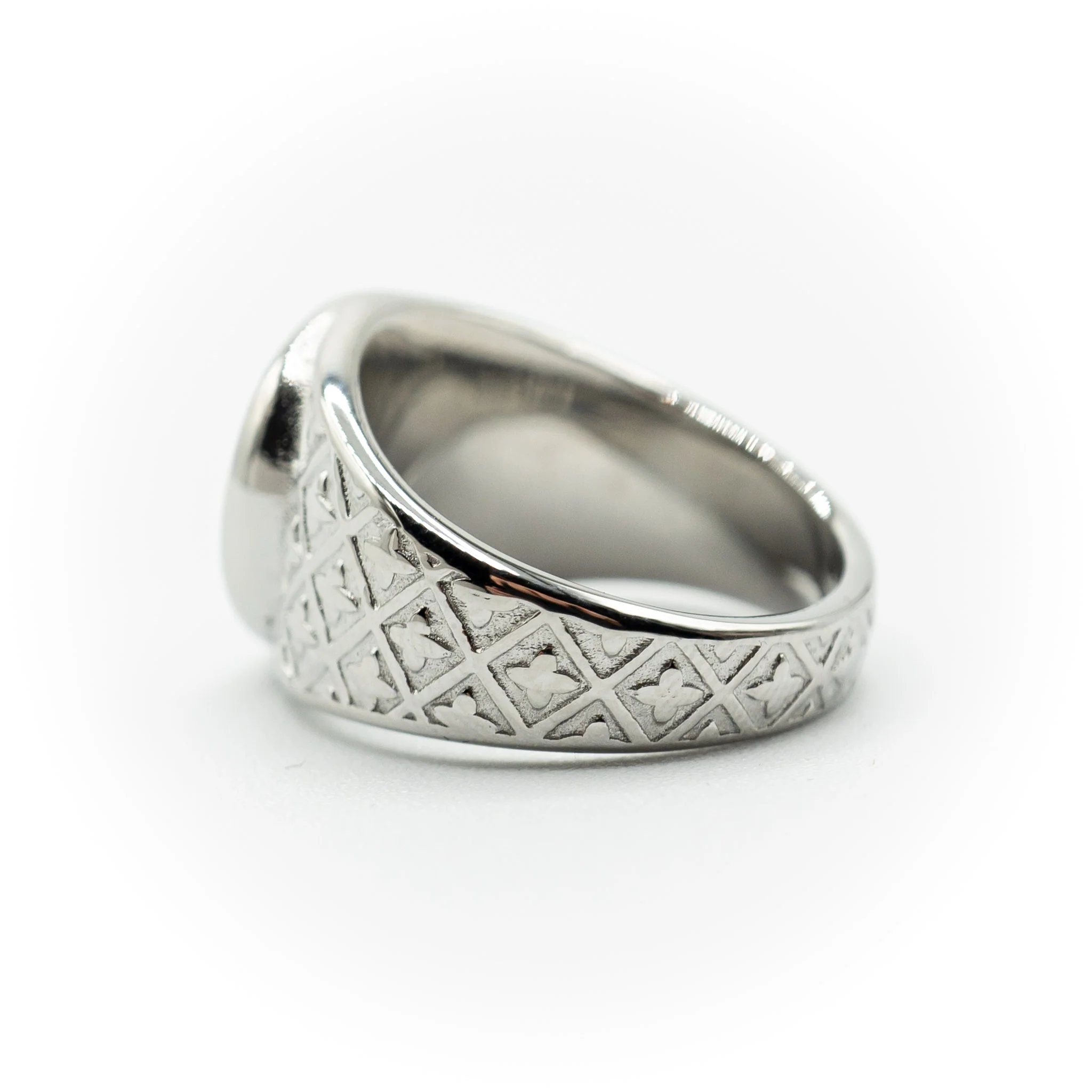 Unseen Beauty Ring - Image 3