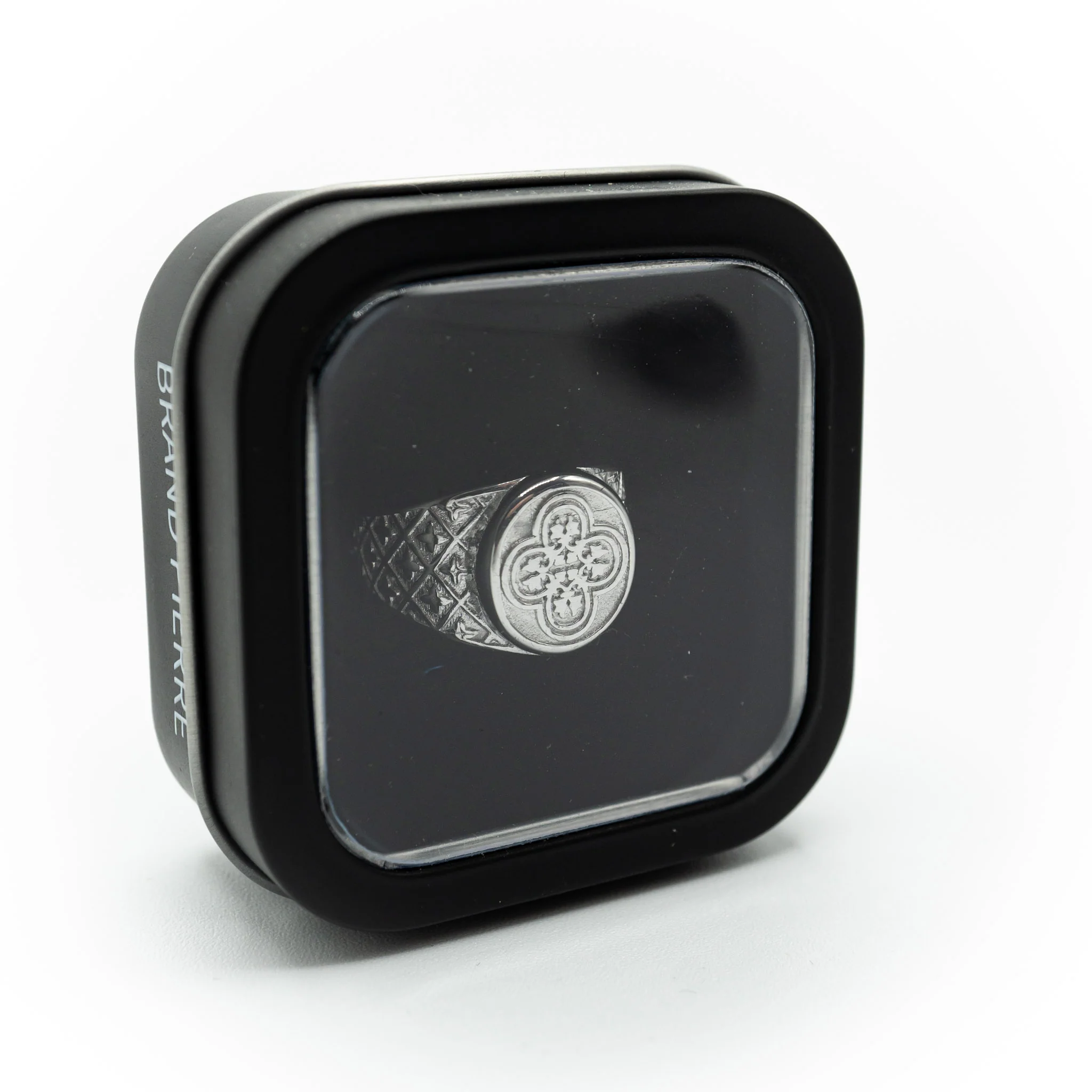 Unseen Beauty Ring - Image 4
